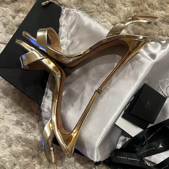 COPY - Giuseppe Zanotti "Sophie" slingback sandals size 39 US 8 - Picture 6 of 10